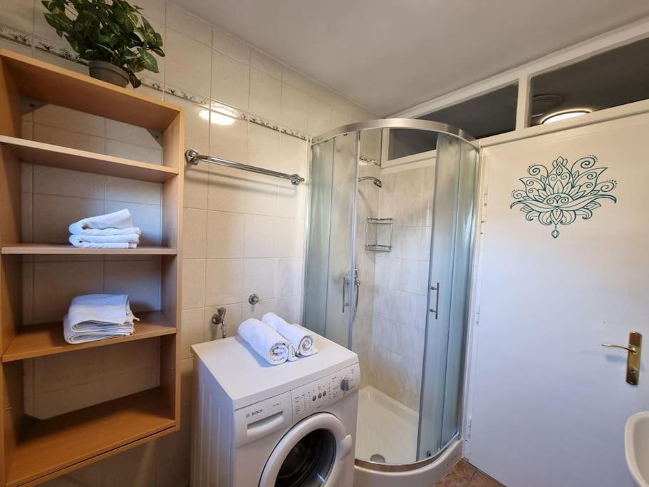 The Rowhouse Apartment Ljubljana - Free Parking Ngoại thất bức ảnh